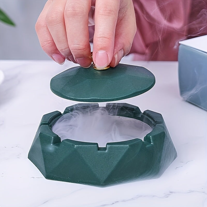 1pc Crown Detail Home Ashtray, Modern Crown Decor Ashtray For Household CO/B\HA 