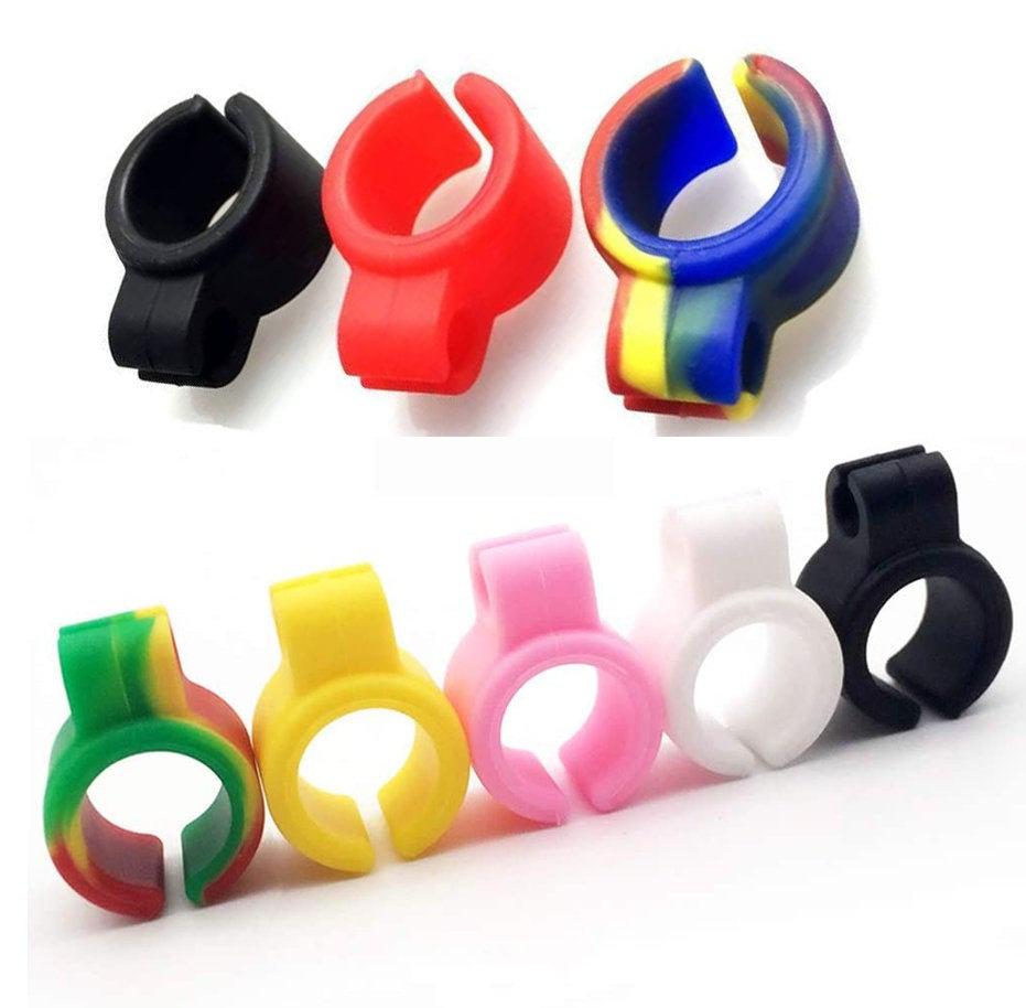 1 Soft Silicone Hands Free Cigarette Finger Ring Holder CO/B\HA 